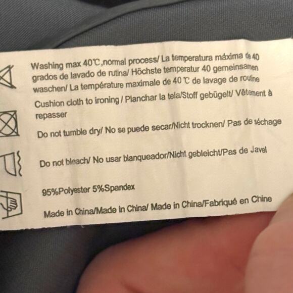 NWOT Ekouaer Silky Metalic Gray/Silver Sleep Shorts - Size XL - Picture 8 of 8